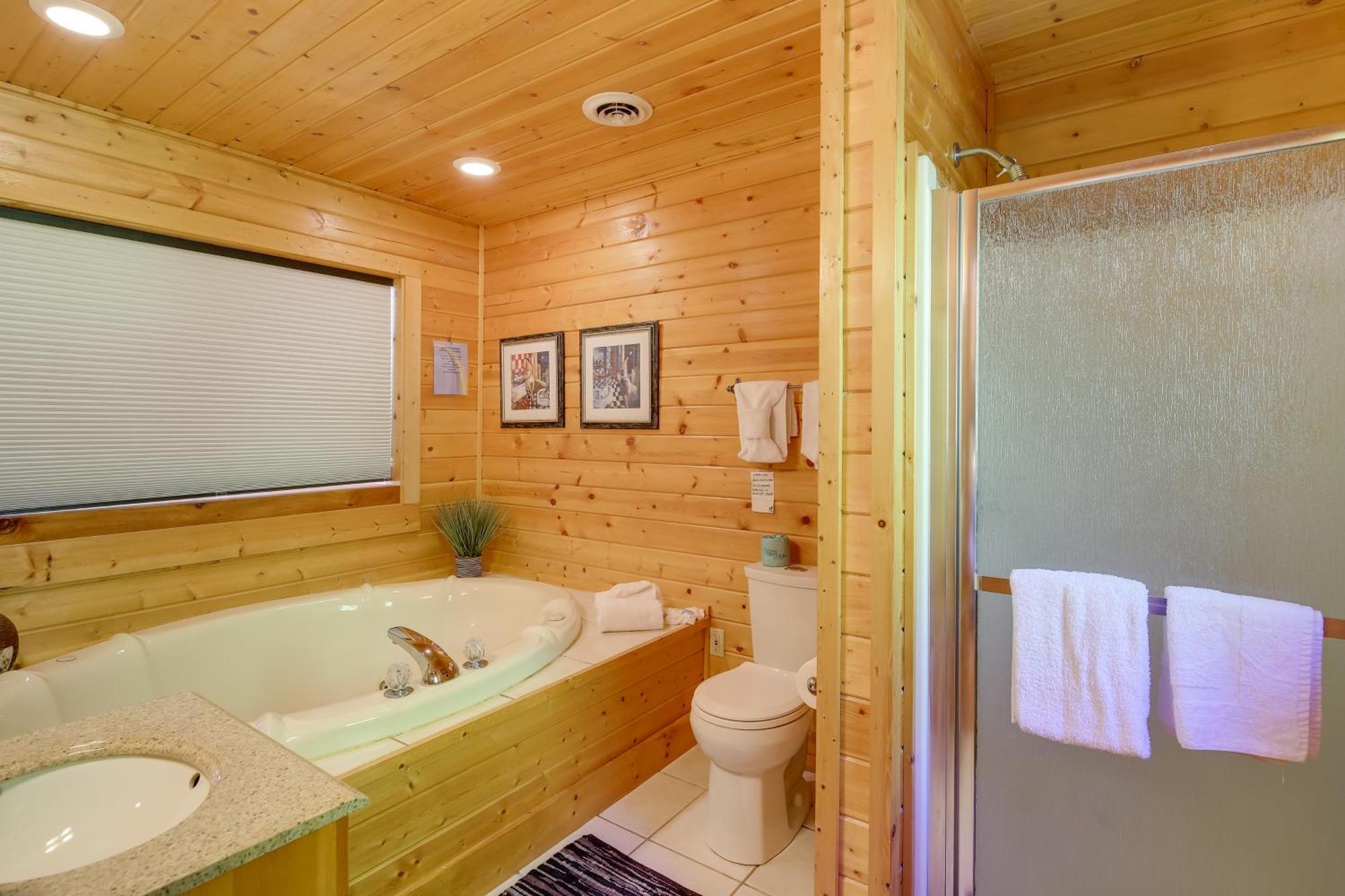 Secluded And Wooded Wears Valley Cabin With Fire Pit! Sevierville Εξωτερικό φωτογραφία