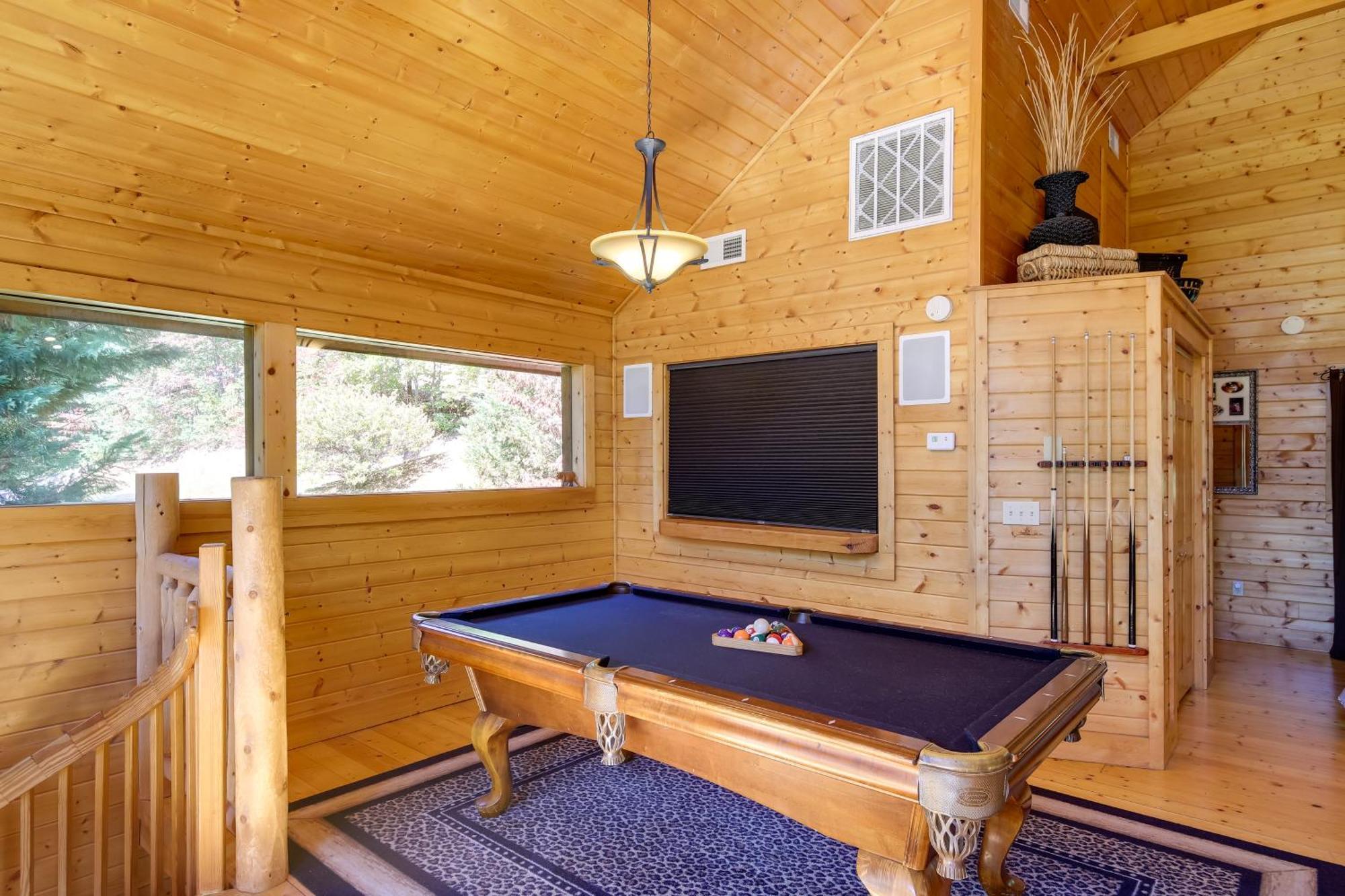 Secluded And Wooded Wears Valley Cabin With Fire Pit! Sevierville Εξωτερικό φωτογραφία