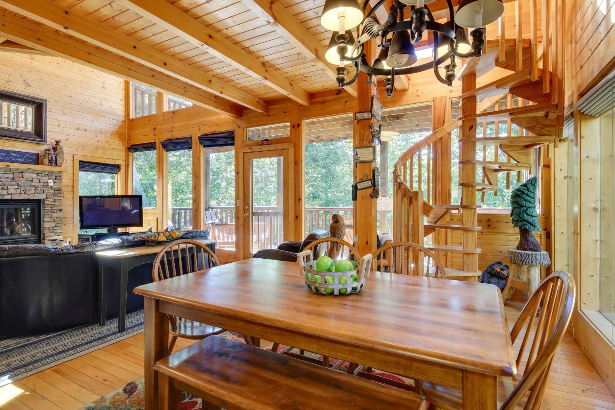 Secluded And Wooded Wears Valley Cabin With Fire Pit! Sevierville Εξωτερικό φωτογραφία