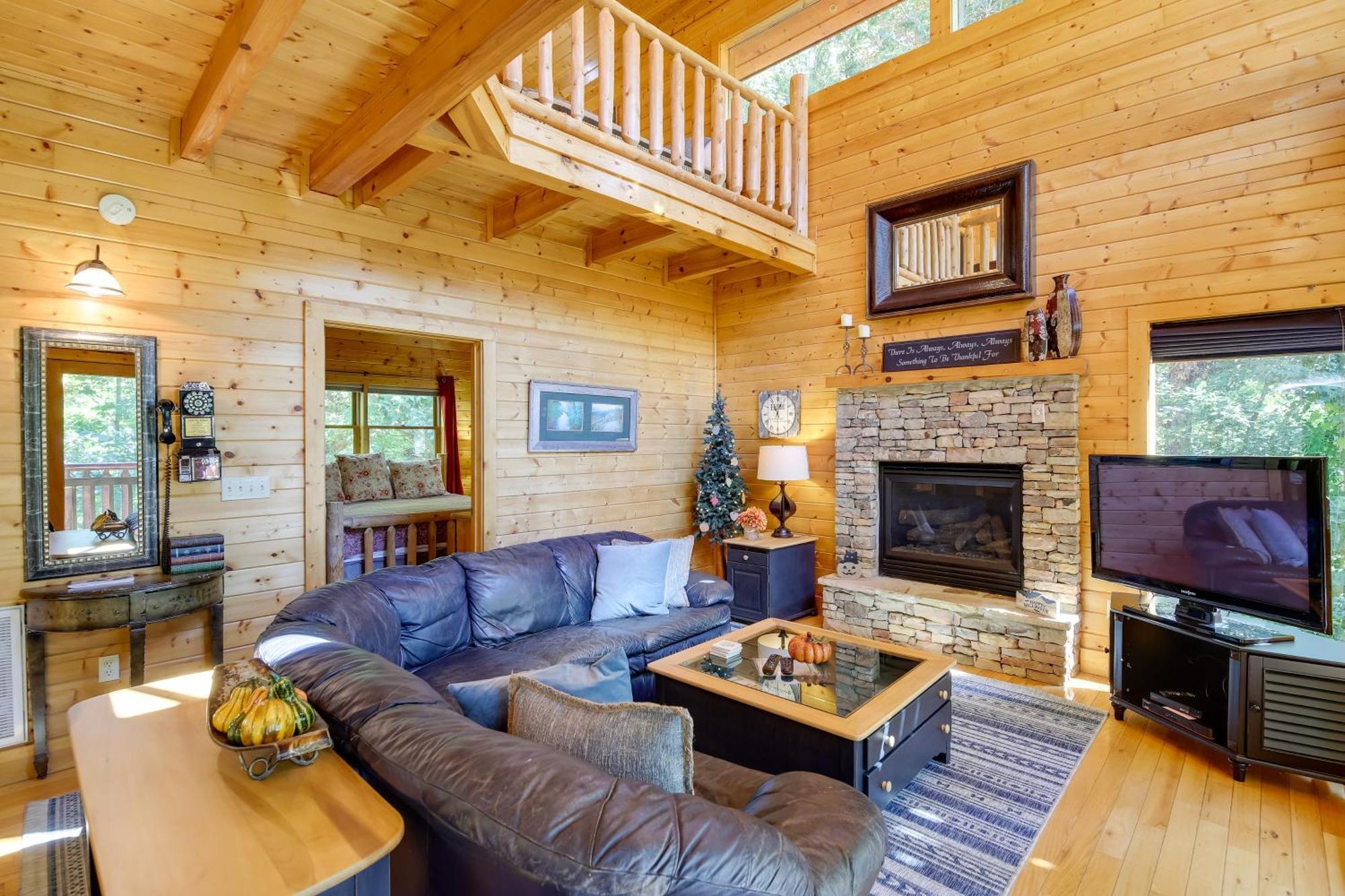 Secluded And Wooded Wears Valley Cabin With Fire Pit! Sevierville Εξωτερικό φωτογραφία